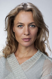 Julia Thurnau 头像