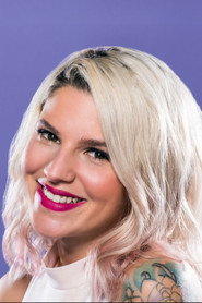 Carly Aquilino 头像