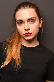 Elena de Lara 头像