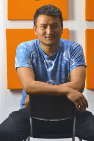 Ugyen Norbu Lhendup 头像