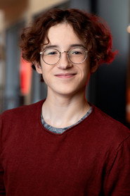 Simon Larson 头像
