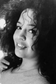 Menna Fawzi 头像