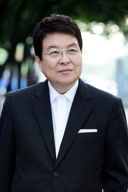 宋基允 头像