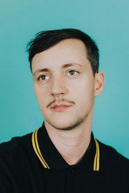 Rhys Ernst 头像