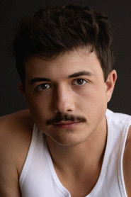 Bradley Steven Perry 头像