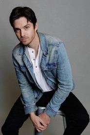Andrew Thomas 头像