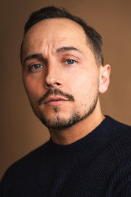 Elliot Warren 头像