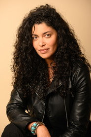 Nadia Benzakour 头像