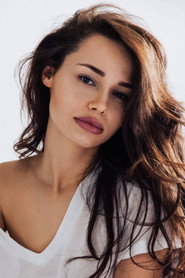 Beth Humphreys 头像