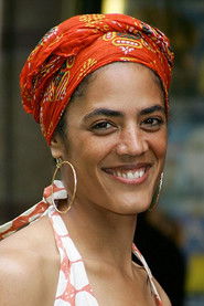 Sara Powell 头像