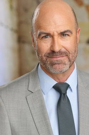 Stephen Saux 头像
