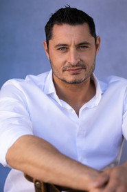 Alex Fleri 头像