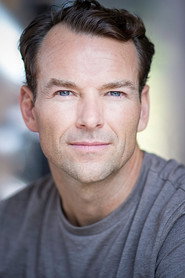 Michael Absalom 头像