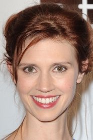 Julie McNiven 头像