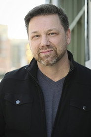 Jeffrey Hanson 头像
