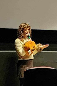Ellie Schultz 头像