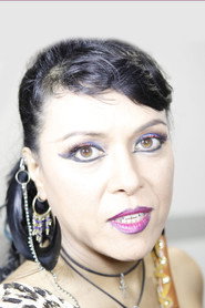 Annabella Lwin 头像