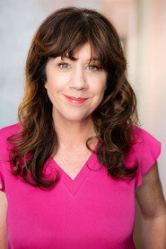 Kimberly Blair 头像