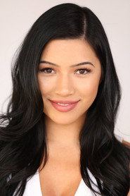 Julia Kelly 头像