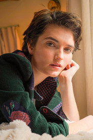 Millie Rose Evans 头像