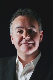 Adam Curtis 头像