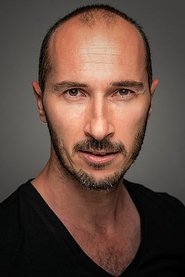 Onur Yar 头像