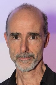 Finbar Lynch 头像