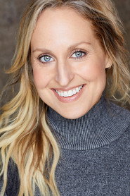 Annie Sertich 头像