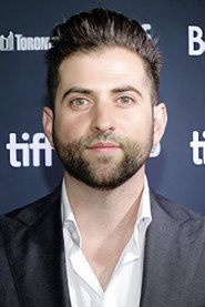 Zachary Wigon 头像