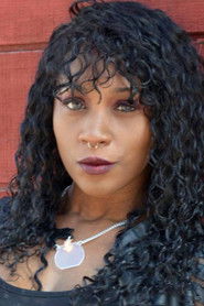 Monique Dupree 头像