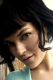 Liz Clare 头像