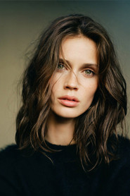 Marine Vacth 头像