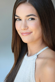 Courtney Lauren Cummings 头像