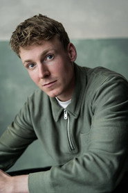 Tom Glenister 头像