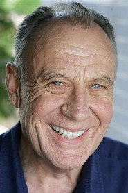 Malcolm Rennie 头像