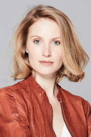 Charlotte Legault 头像