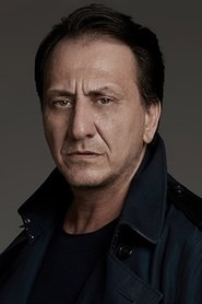 Özgür Ozan 头像