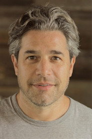 Ross Kauffman 头像