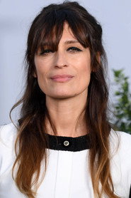 Caroline De Maigret 头像
