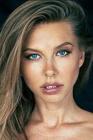 Julia Lanski 头像