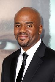 Larry Bates 头像