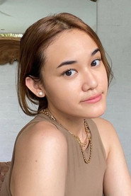 Azzura Pinkan 头像