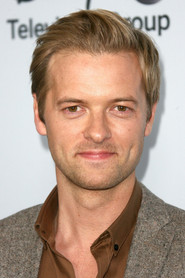 Adam Campbell 头像