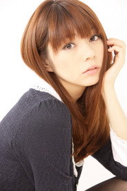 芳贺优里亚 头像