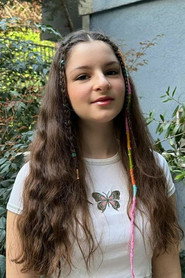Nazlı Yağcı 头像