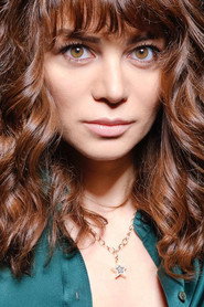Zeynep Şarlıgil 头像
