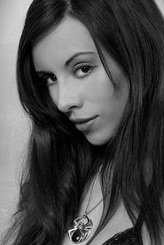 Kerri Taylor 头像