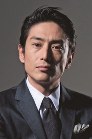 伊势谷友介 头像