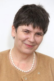 Claire Fox 头像