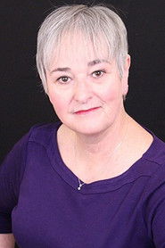 Yvonne E. Davidson 头像